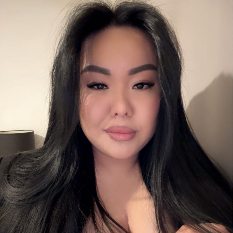 THE LASH ROOM