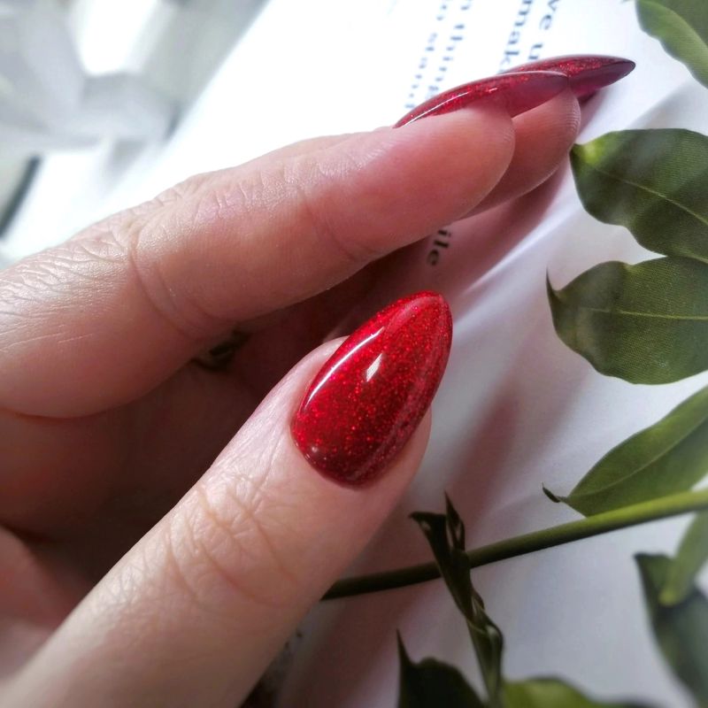 Nails-service VLamPe
