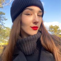 Карина — маникюр комбинированный в Оренбурге