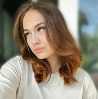Мария — бритьё бороды в Томске