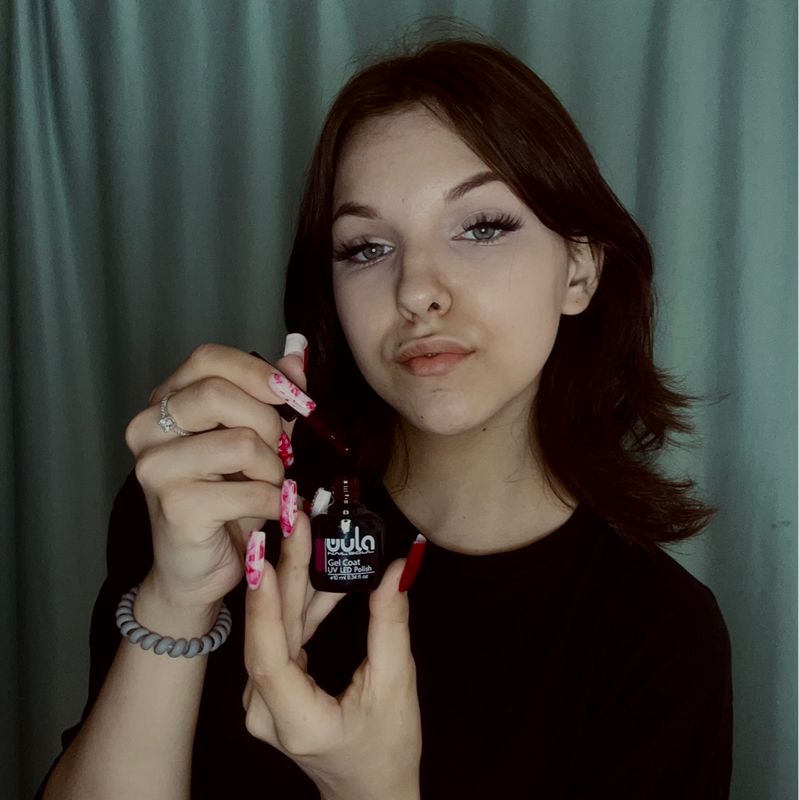 Naumova.Nail.