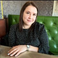Яна — тейпирование во Владивостоке