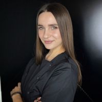 Анна — мужская стрижка + моделирование бороды в Омске