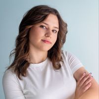 Елена — маникюр комбинированный в Твери