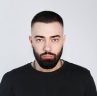 Арсений — мужская стрижка + моделирование бороды в Самаре
