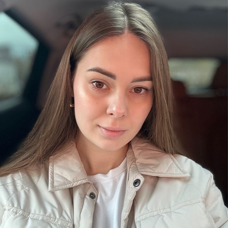 Яна