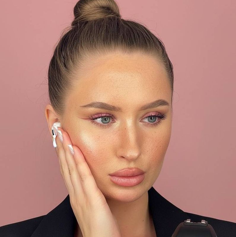 TASIA SHABANOVA