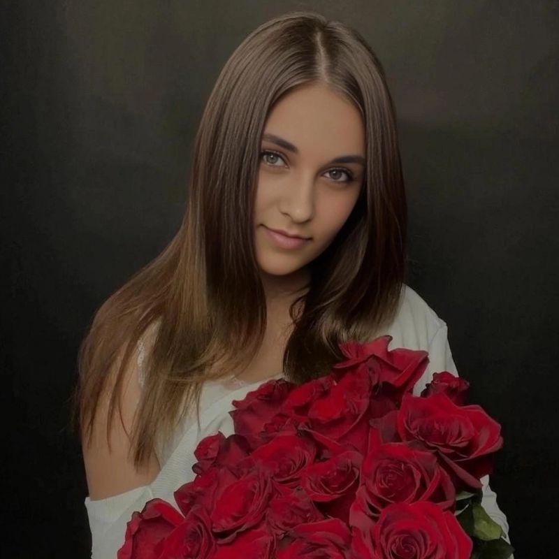 Настя Малыхина