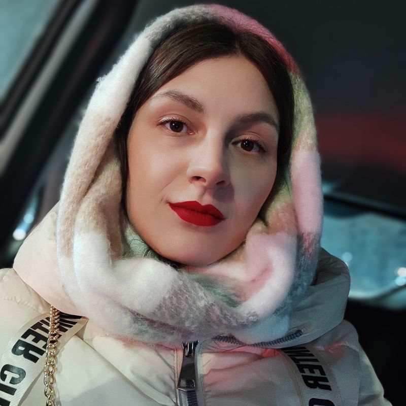 Яна