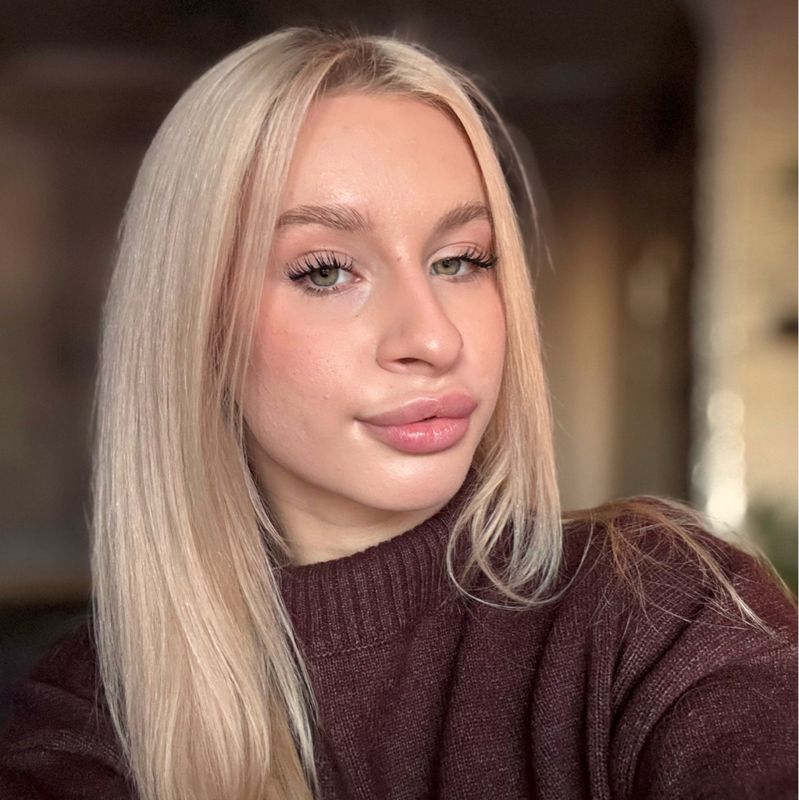 Алина
