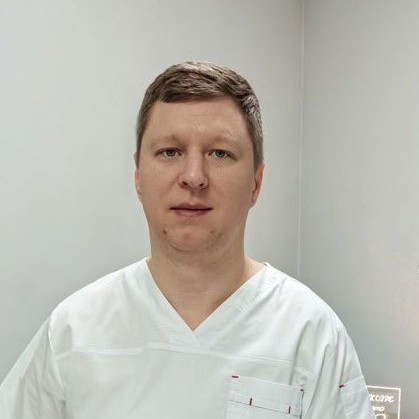 Денис Иванов