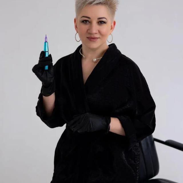 Оксана Сазонова
