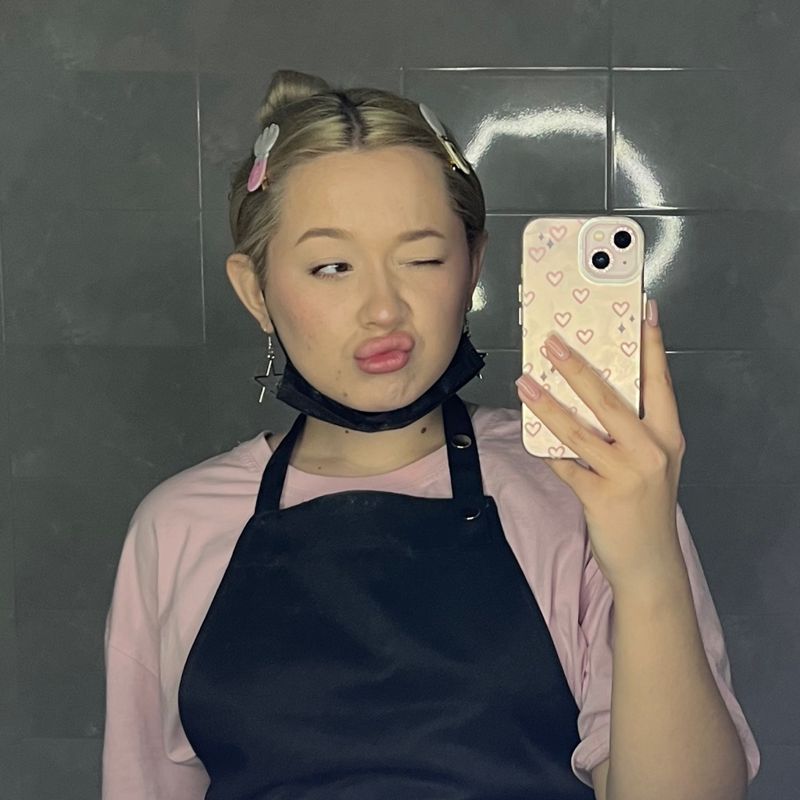 Полина