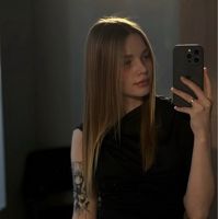 Екатерина — стрижка кончиков в Кургане