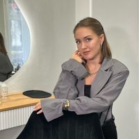 Кристина — окрашивание бровей в городе Электросталь