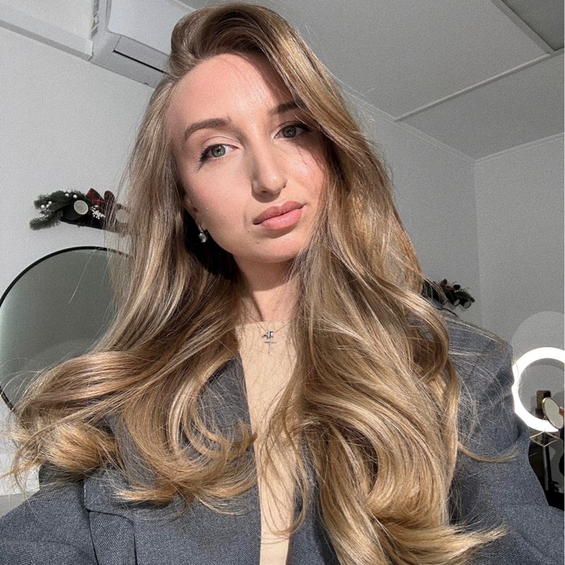 Алина