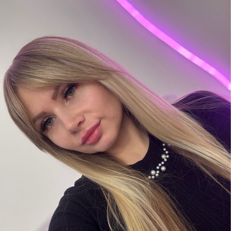 Яна