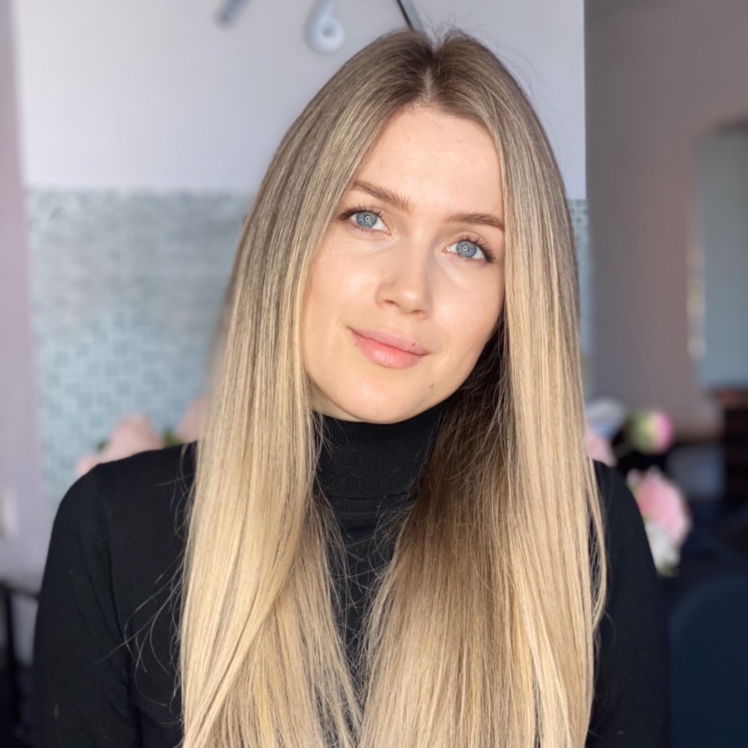 Анохина Юлия