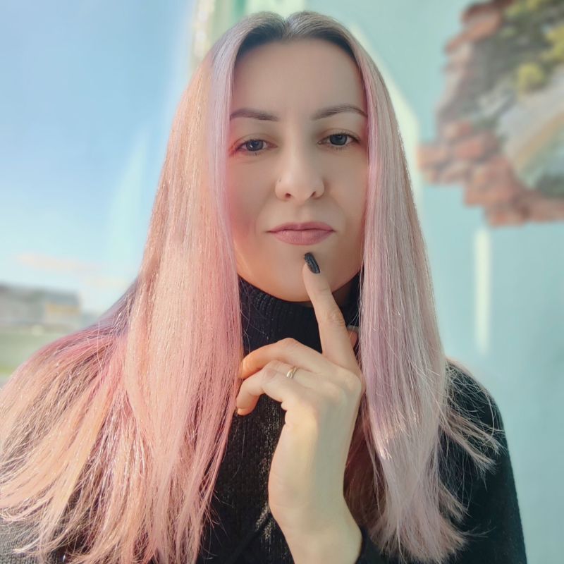 Елена Латина