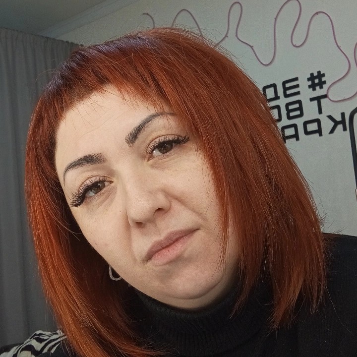 яна