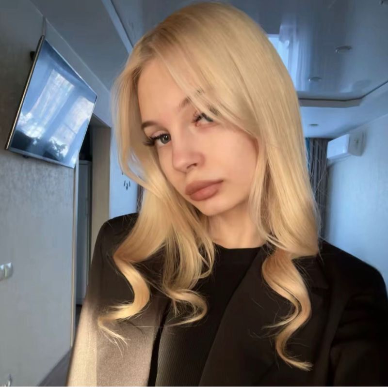 Алина