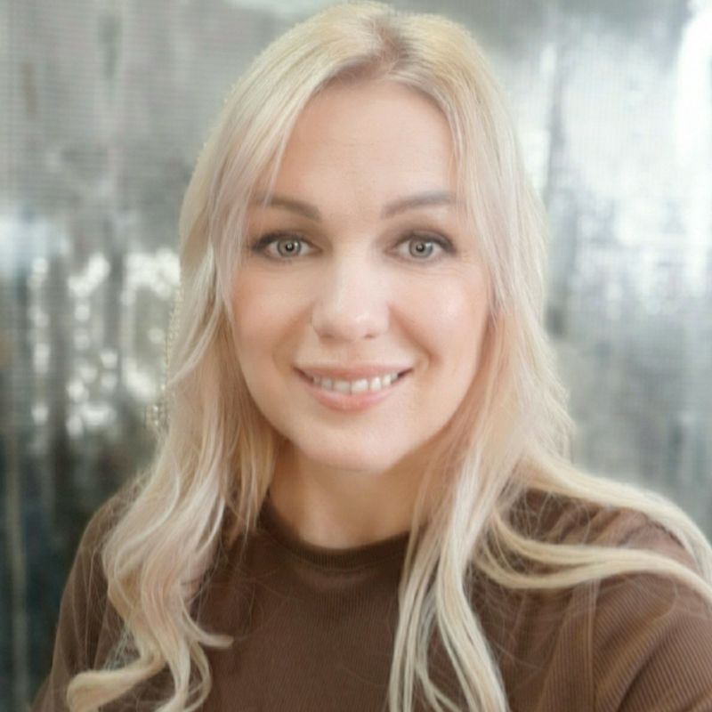Александра Ежова