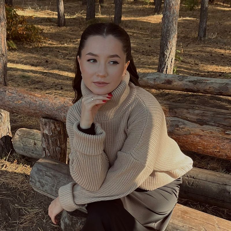 Олеся (moll.nogti)