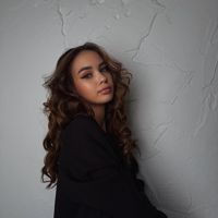 Анна — стрижка усов в Казани