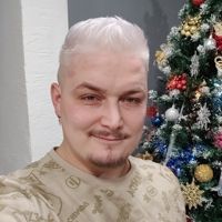 Вардэс Вячеслав — полировка волос в Череповце
