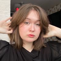 Алина — маникюр без покрытия в городе Истра