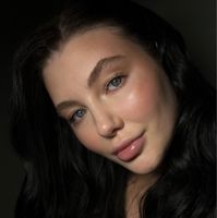 Полина Константинова — биозавивка в Воронеже