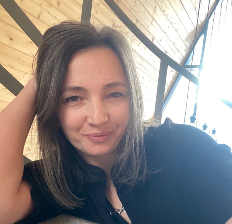 Анна Озерова