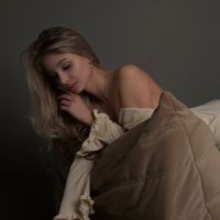 Елена — контурная пластика (филлеры Neocoll/Repart) в городе Оскол