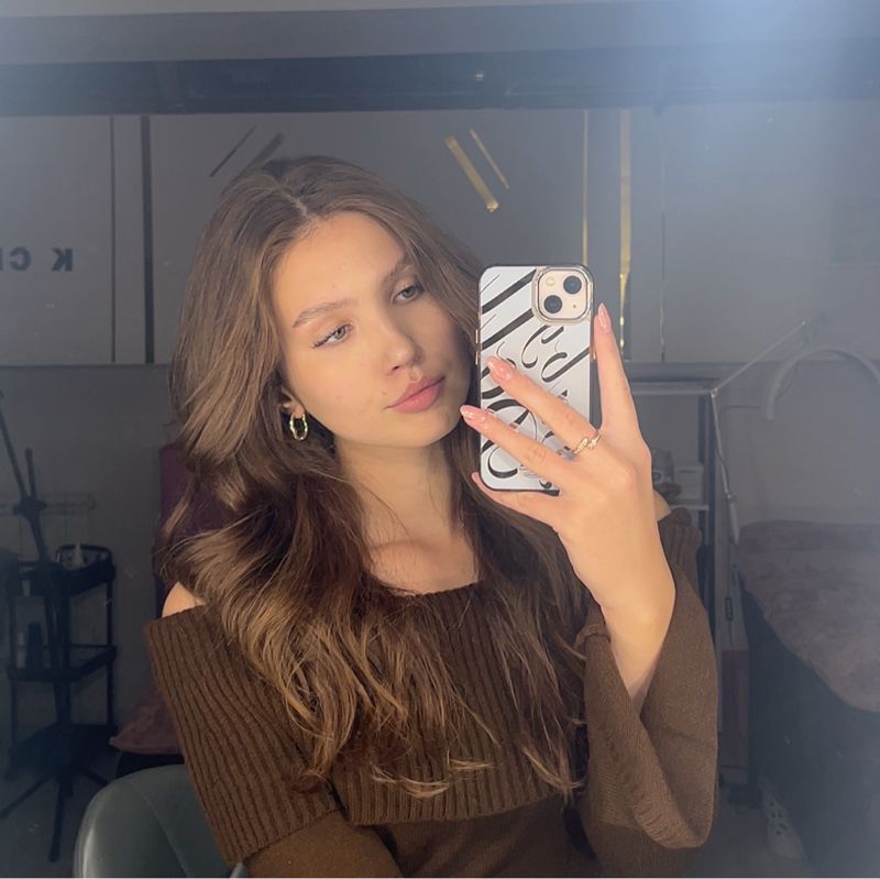 a.m.anya
