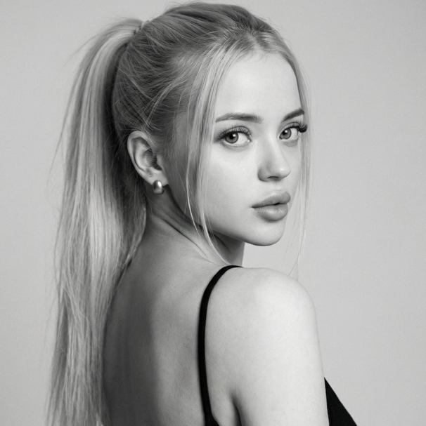 Марина Алтухова