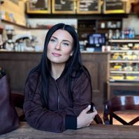 Tatyana Tarasova — бритьё бороды в городе Выкса