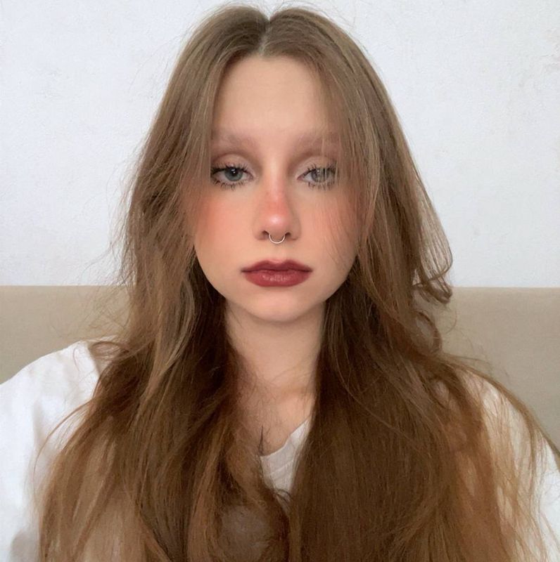 Алина