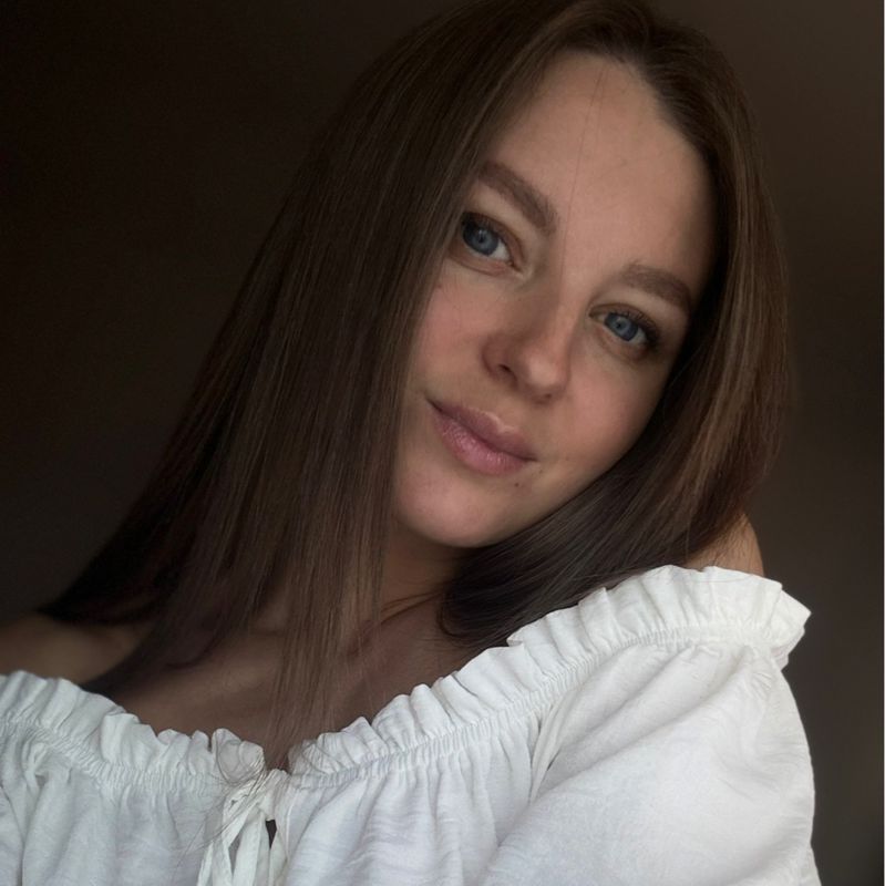 Яна