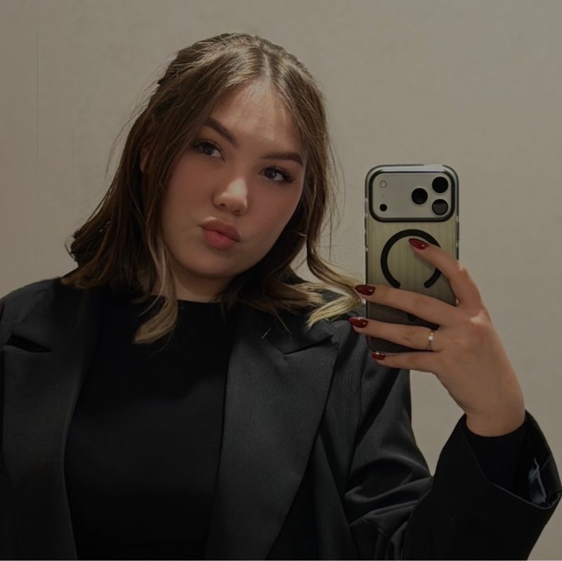 Камилла