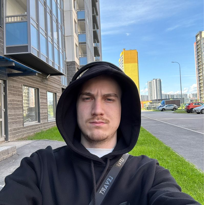 Денис