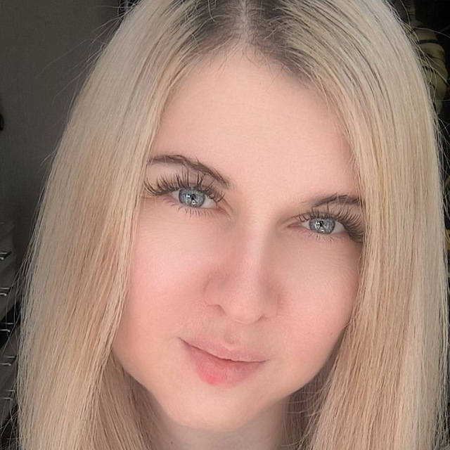 LUCKY LASHES