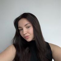 Юлия — оформление бровей в Севастополе