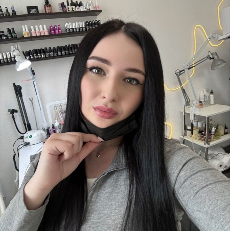 Яна Некрасова