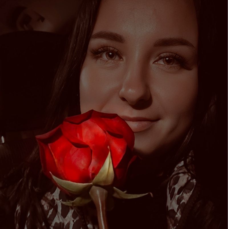 Полина