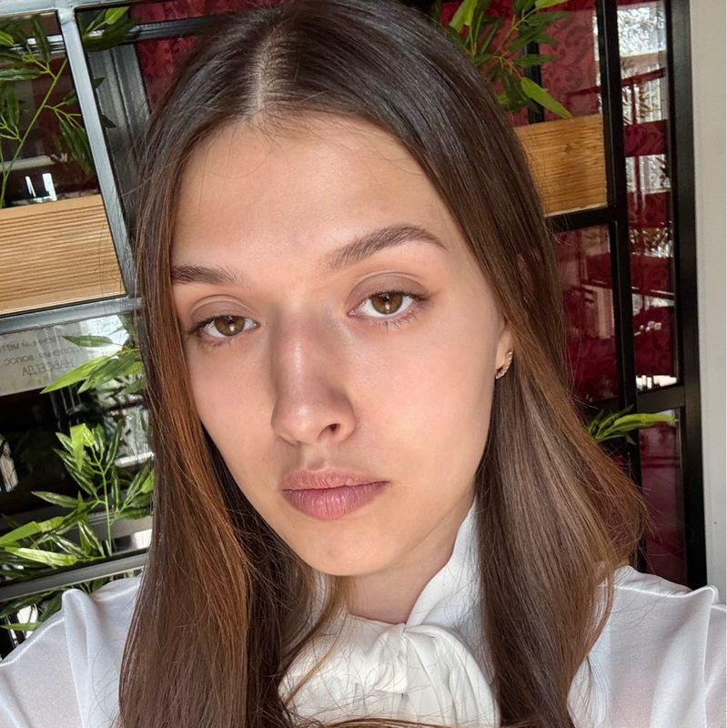Выползова Валерия
