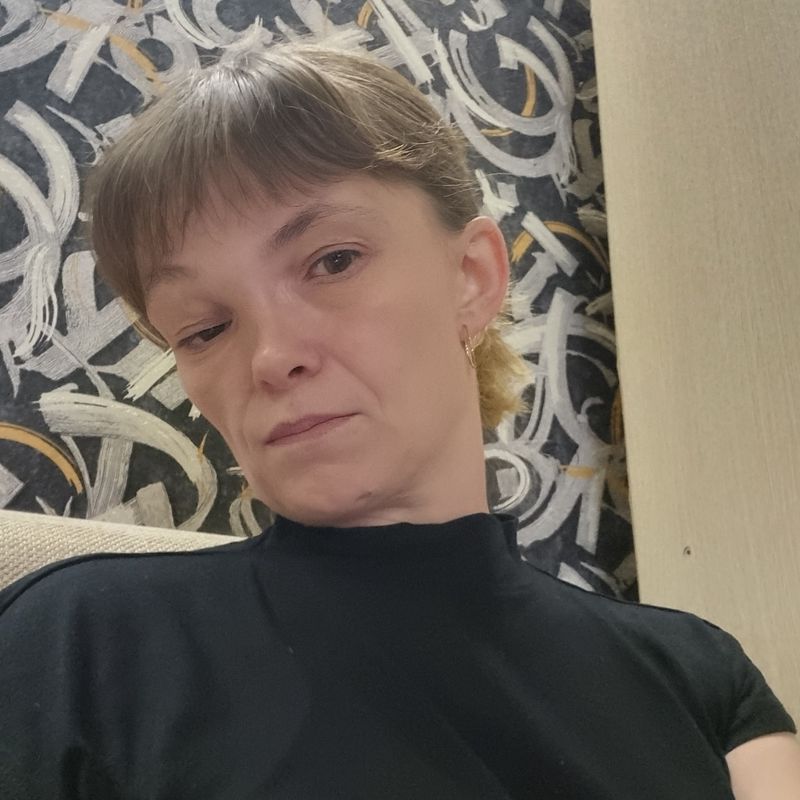 Рената Юшкова