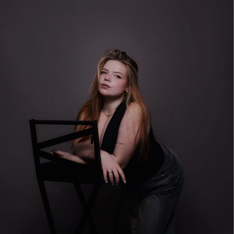 Полина