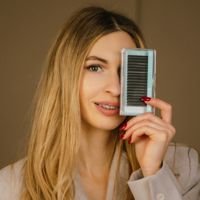 Ульяна Белозерцева — оформление бровей в Севастополе