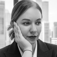 Татьяна Новикова — укрепление акриловой пудрой в Брянске