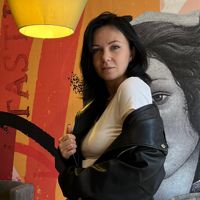 Софья Ефимова — ремонт ногтя в Тюмени